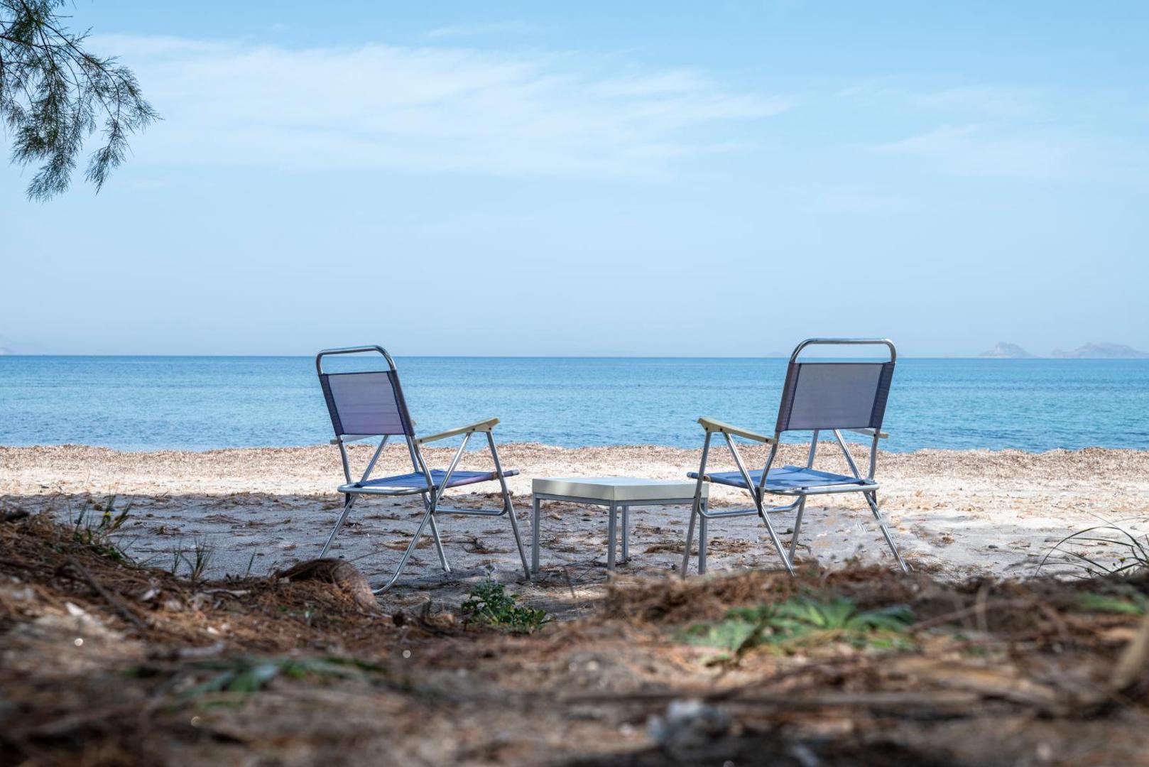 Bilde 6: Sun & Waves Beachfront Suite