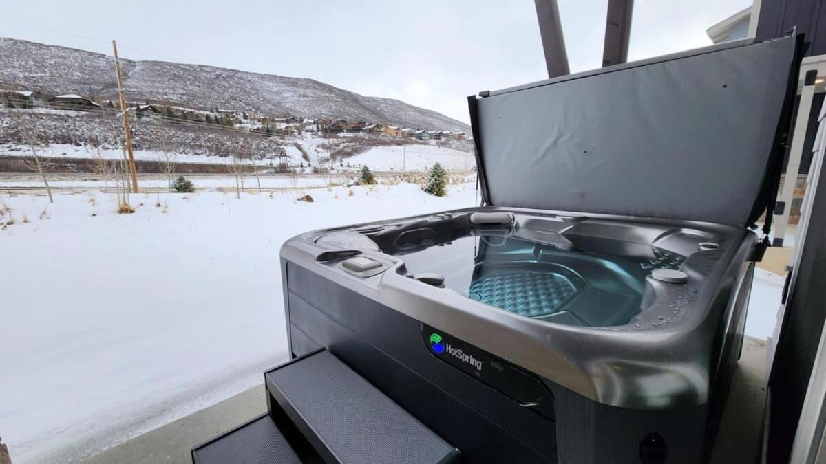 Foto 5: Pristine 3BR with Hot Tub 15min to Park City