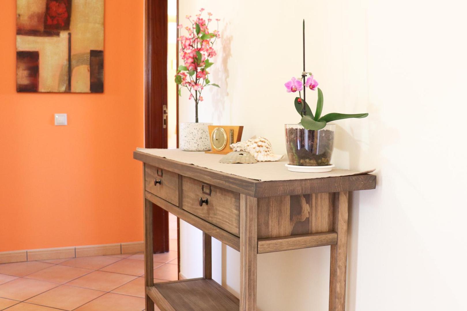 VILLA EBER - independent 1 & 2 bedroom apartments, pool, air con, fast Wi-Fi, near old town of Albufeira and beaches的照片10