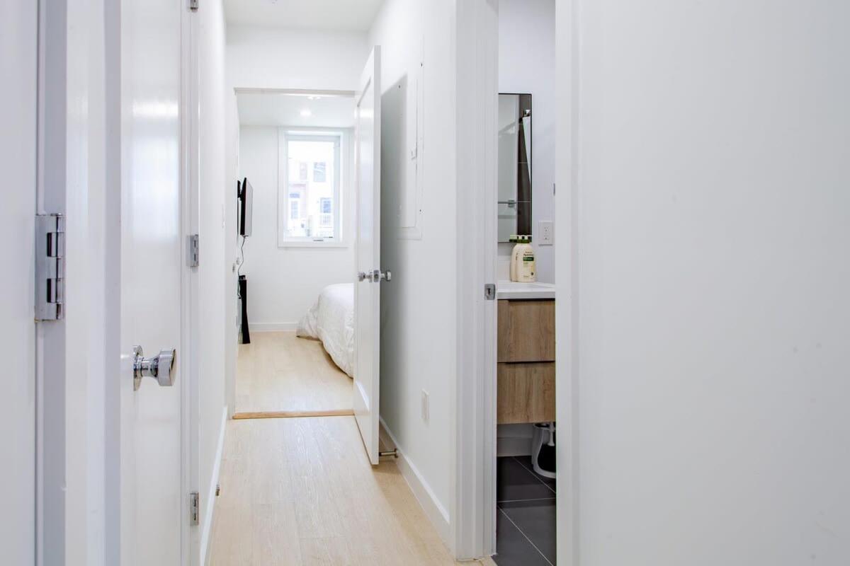 Foto 10: Bright & Cozy 1-BR Alcove in Bloomingdale
