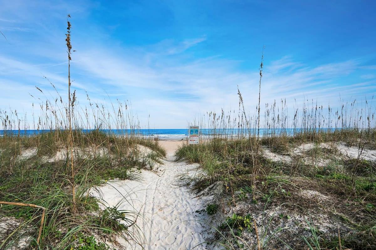 Photo 3 : Mod Studio - 100 Steps to the Beach, Pets OK, Private Deck!
