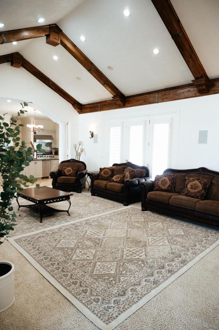 Bilde 6: Large & Spacious Home, Sleeps 23+ near SLC