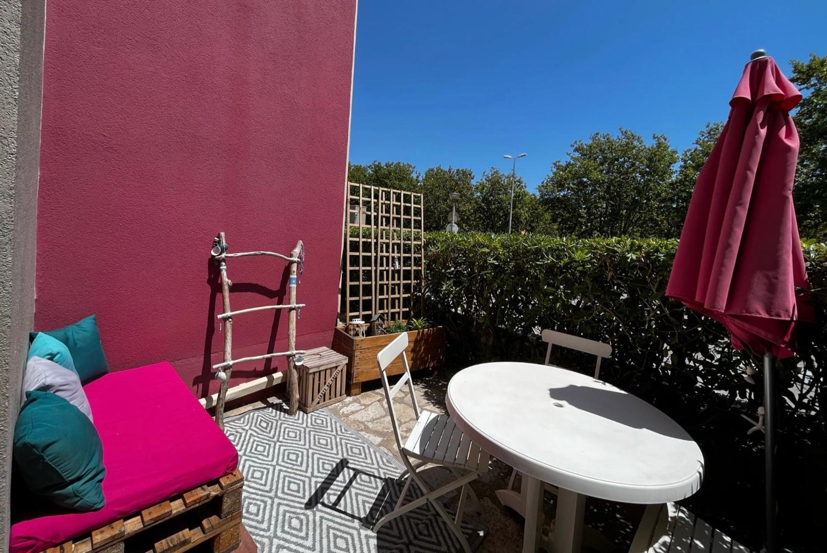Bilde 2: Studio - piscine, proche de la plage et du port
