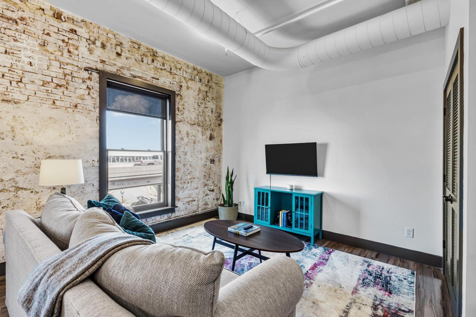 Bilde 6: Brick & Bed Riverfront Lofts, PC 205