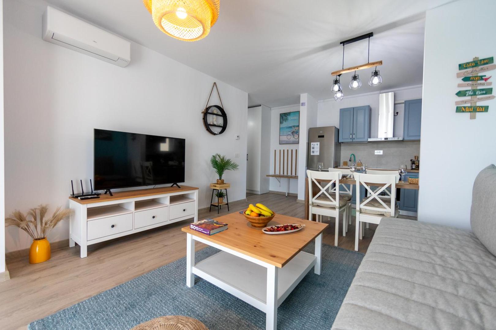 Foto 3: A & A Turquoise City View Apartment - By OpenHouse
