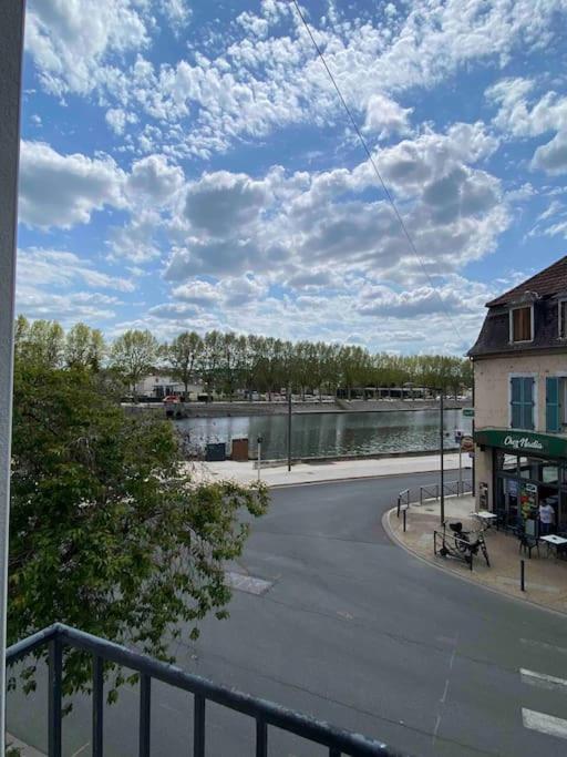 Fotografie 4: RDC 2 - Studio meublé centre-ville, au pied du pont Saint Pierre