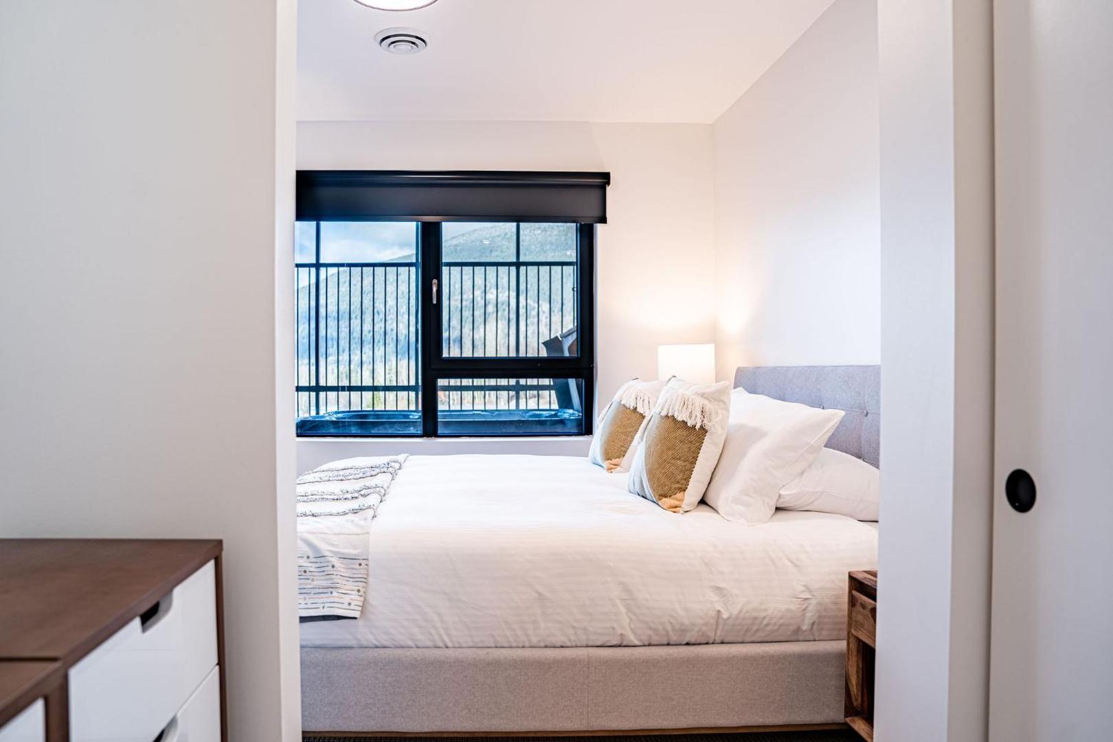 Foto 6: Drop in Condo by Revelstoke Vacations
