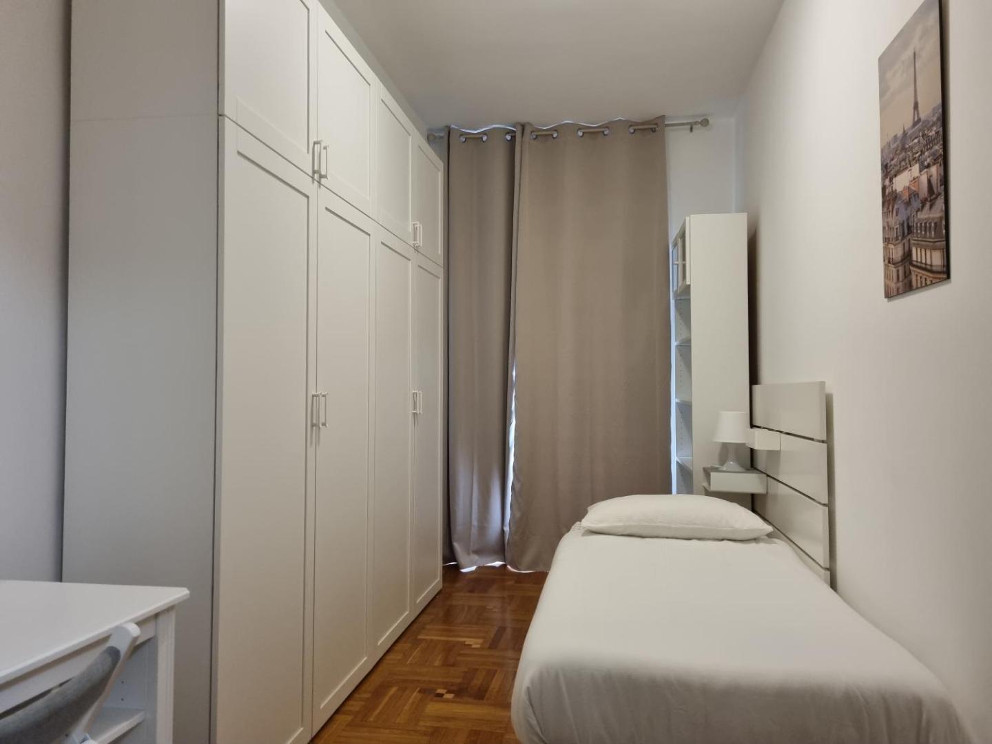 Φωτογραφία 10: Apt by Trieste University