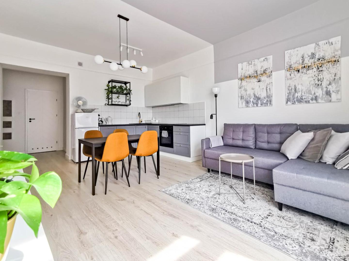 SPACIOUS & quiet Apt - Old Town & Kazimierz photo 2