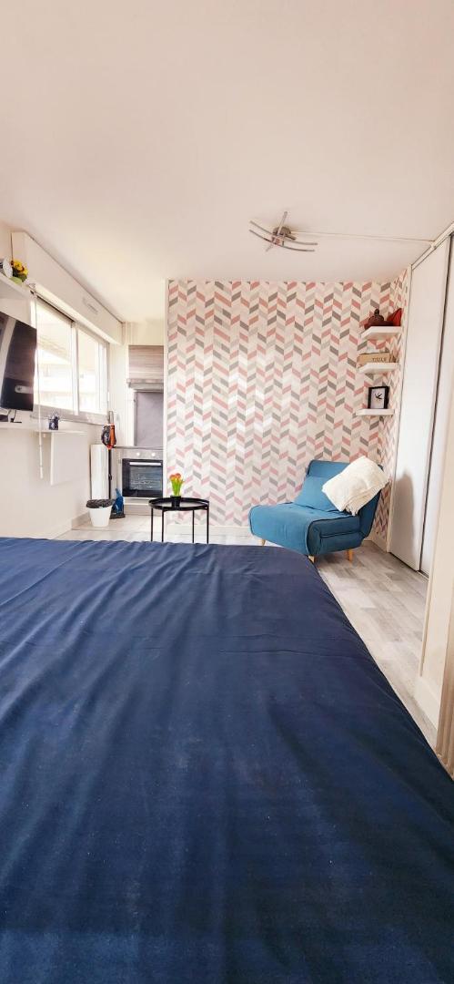 Foto 8: Studio & Expansive Terrace: Urban Oasis in Paris!