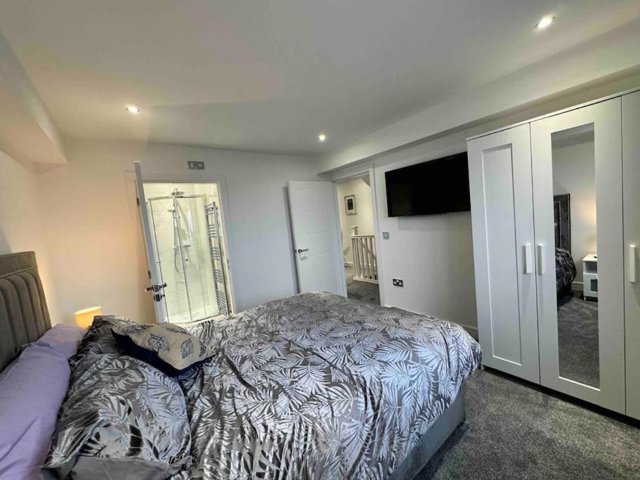 Foto 10: Seashell - Hornsea Duplex Apartment with Sea Views and Balconies