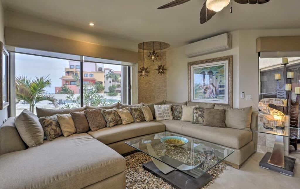 Foto 6: Unit 135 - Beachfront Heaven Ocean Front at Terrasol
