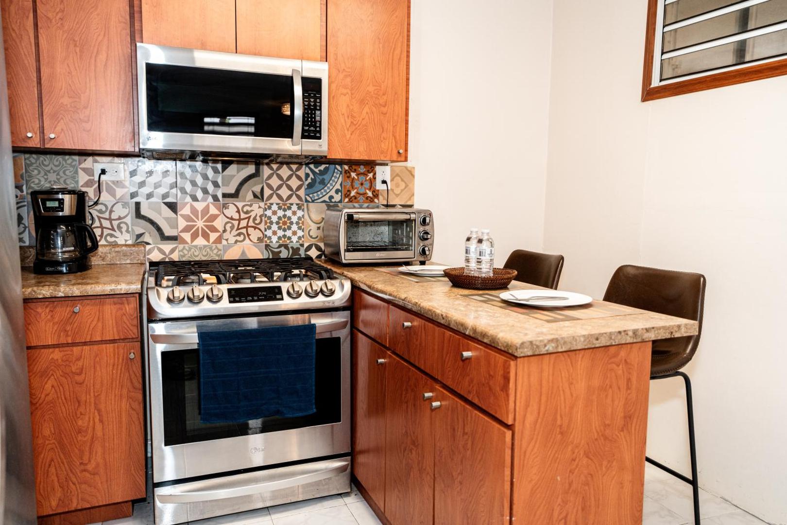 Fotografie 6: Oasis in the South of the Island with FREE parking and laundry