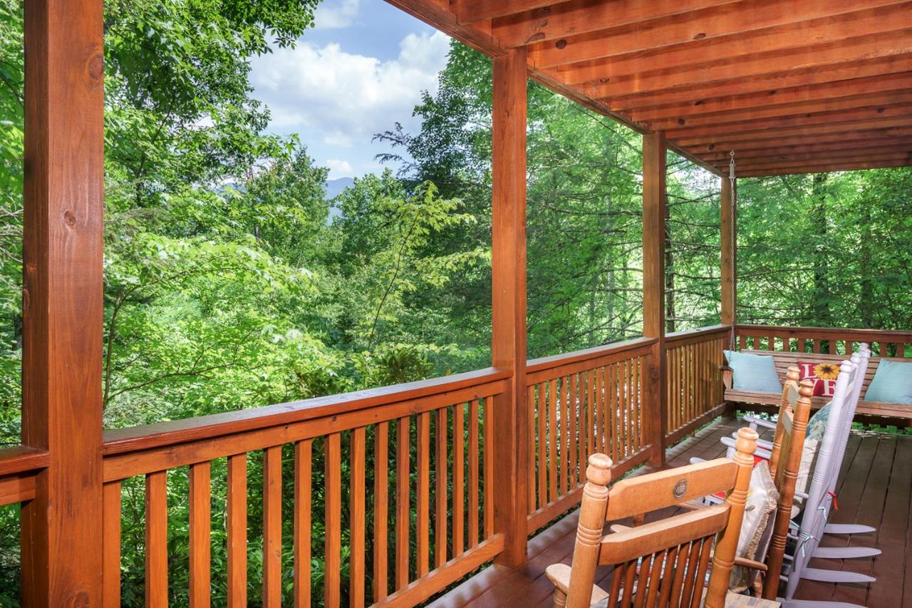 Foto 4: Bear Essentials By Stony Brook Cabins