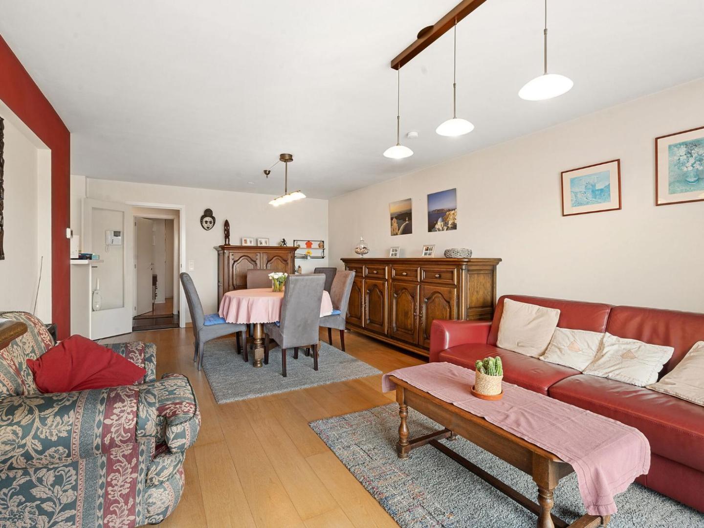 Fotografia 5: Flat with Terrace & Play Area