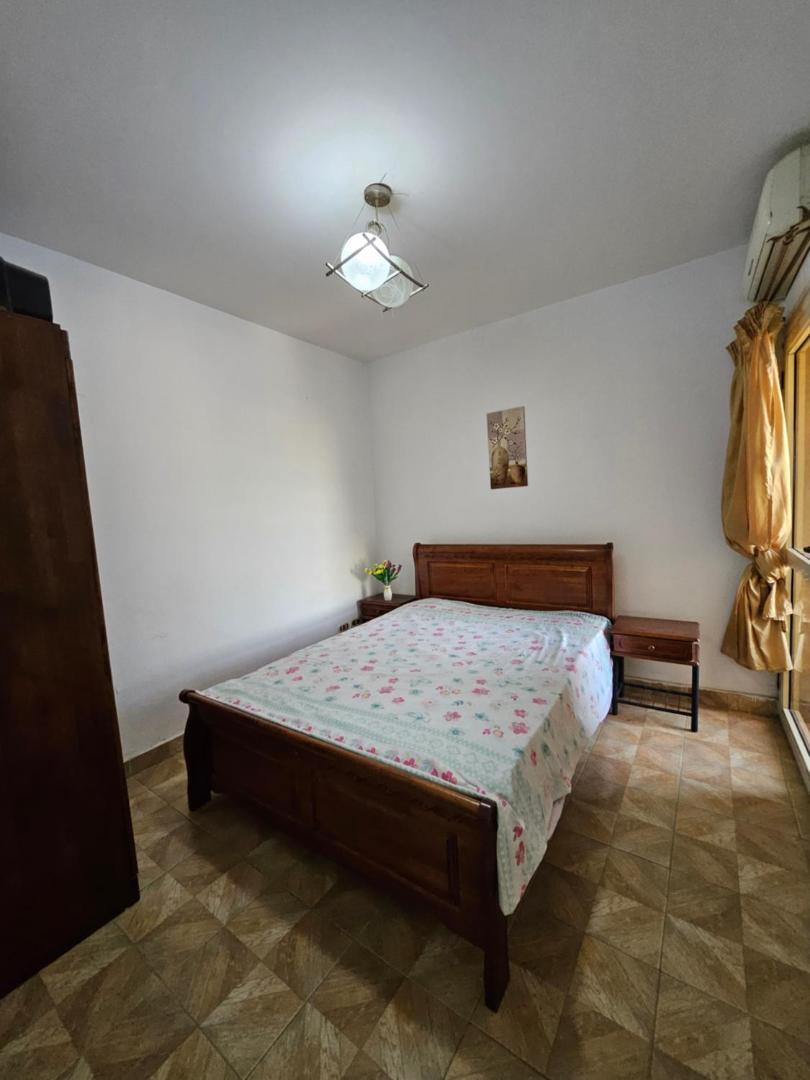 Flat in Royal Plaza Alexandria in front of El Montazah garden photo 5