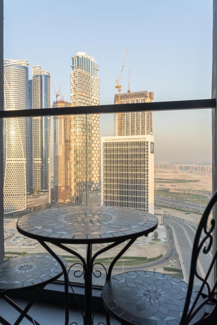 Zdjęcie 4: Waves - Comfort and Style in a 21st-Floor Studio With View
