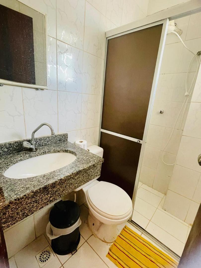 Zdjęcie 8: Quarto, sala, cozinha e banheiro - 2 minutos da praia do porto da barra - ar condicionado