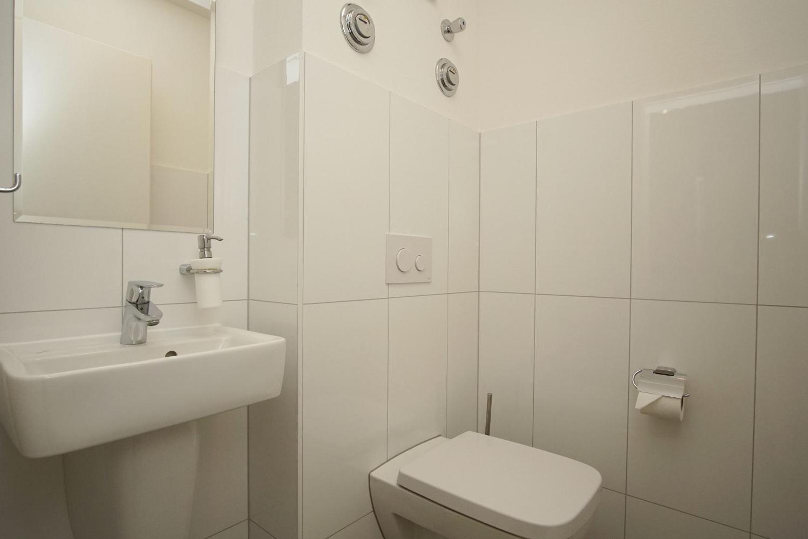 Foto 7: Meeresblickresidenzen Ferienwohnung Nr 56 mit Sauna- und Schwimmbadnutzung im AHOI Sellin