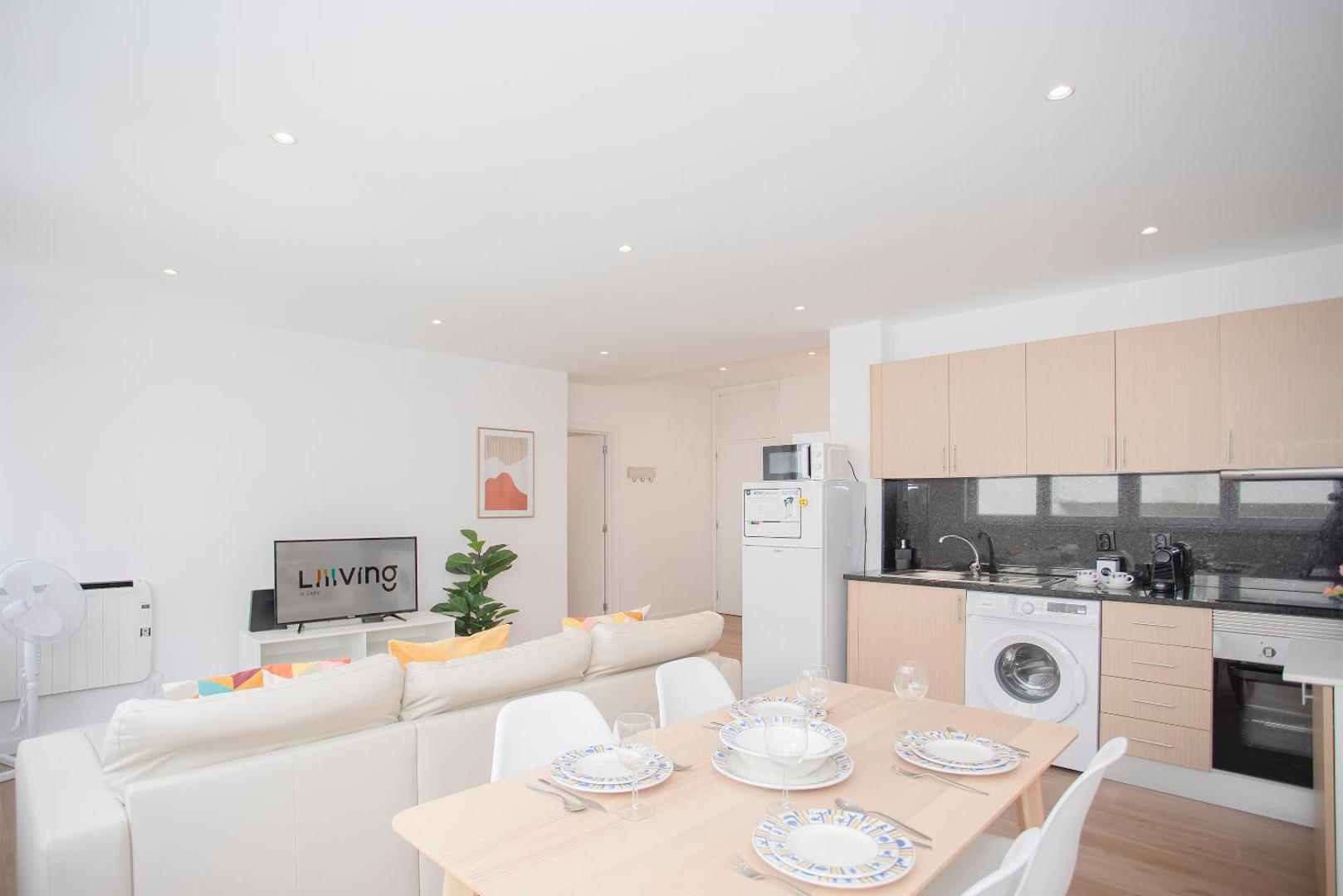 Фотография 10: Liiiving in Matosinhos - Seaside Cosy Apartment