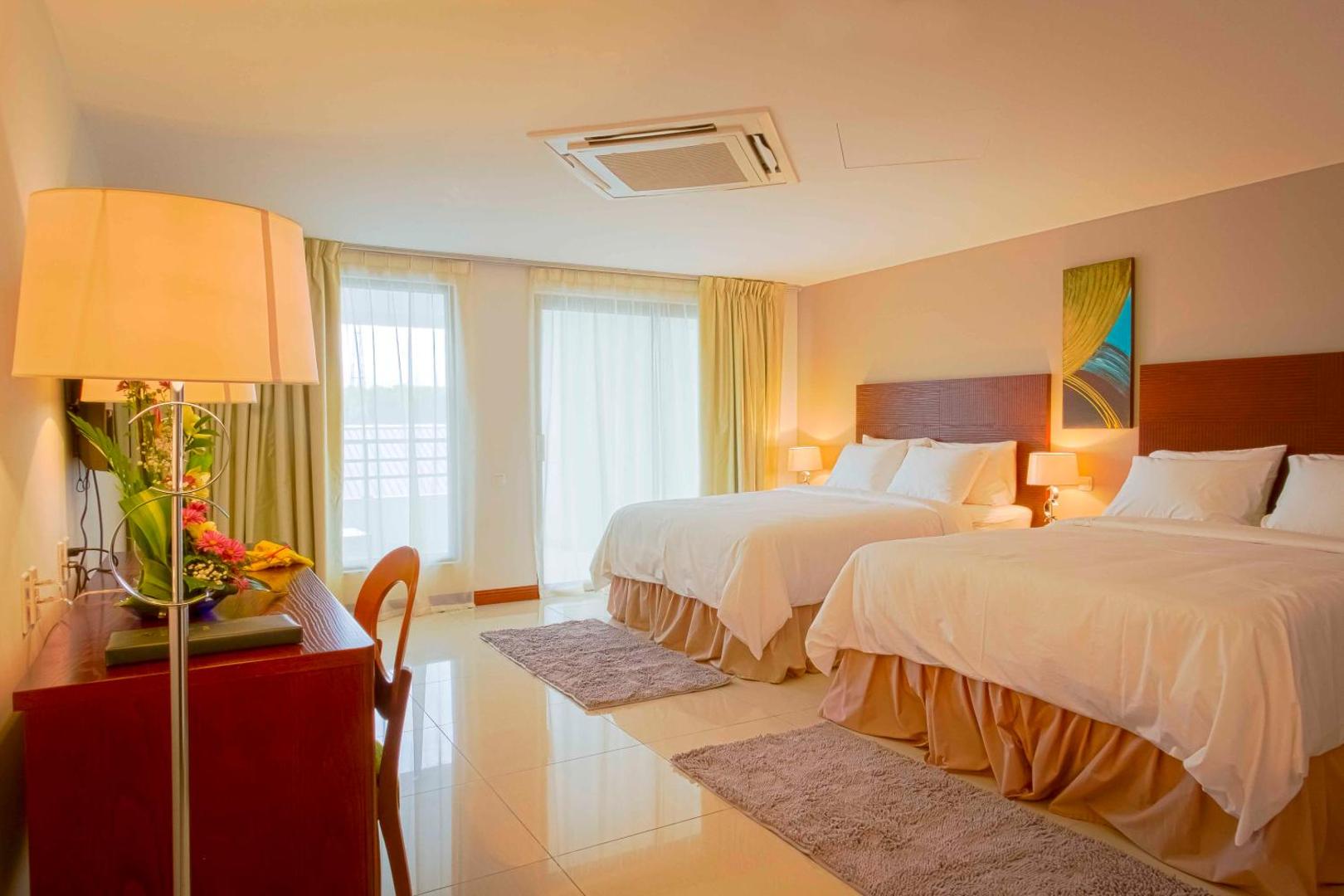 Foto 7: Ramada by Wyndham Princess Paramaribo