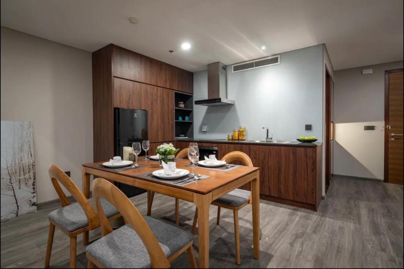 Bild 9: Duplex , TubBath, Netflix, Lakeview