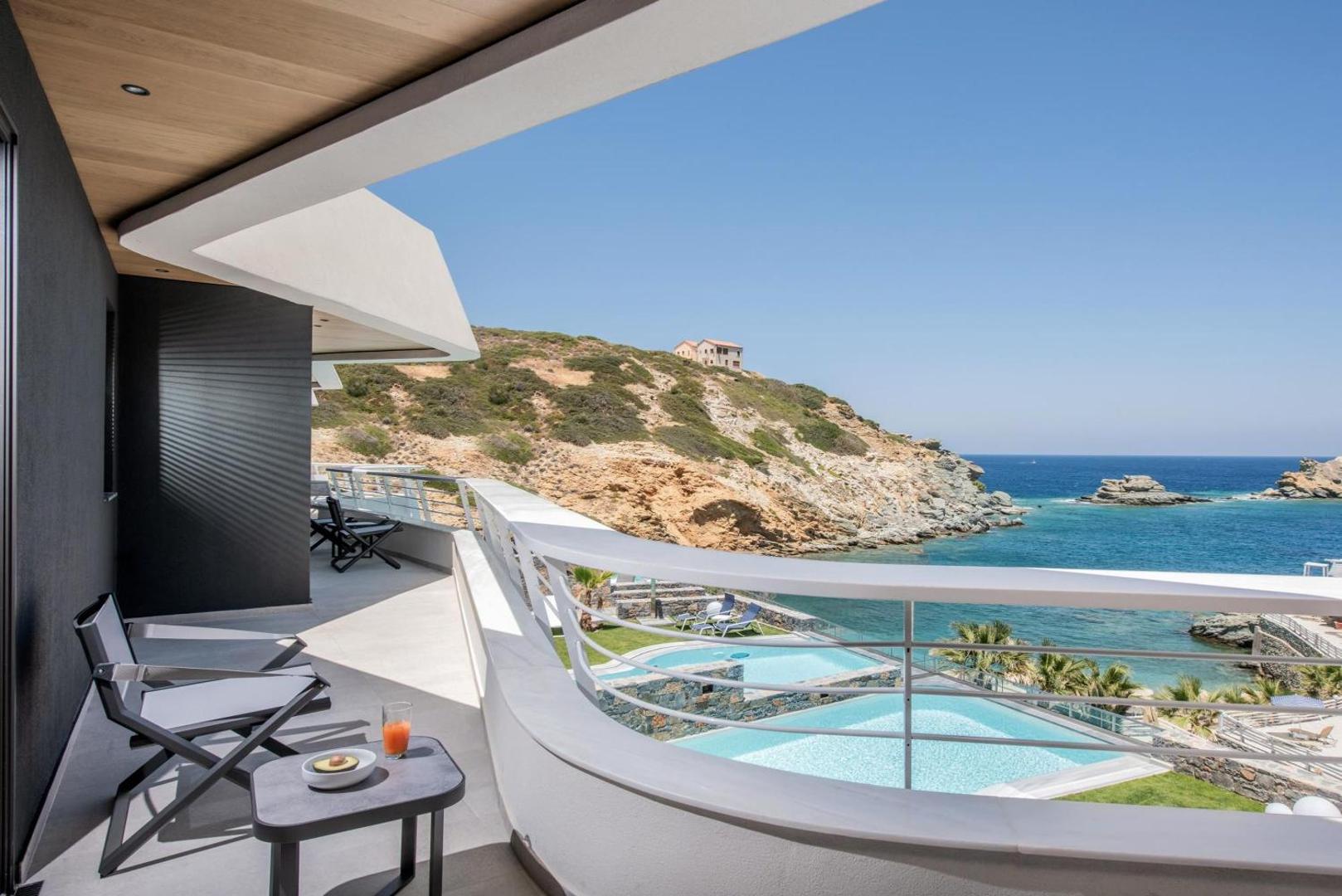 Zdjęcie 3: Made By The Sea Villas 9 BDRM