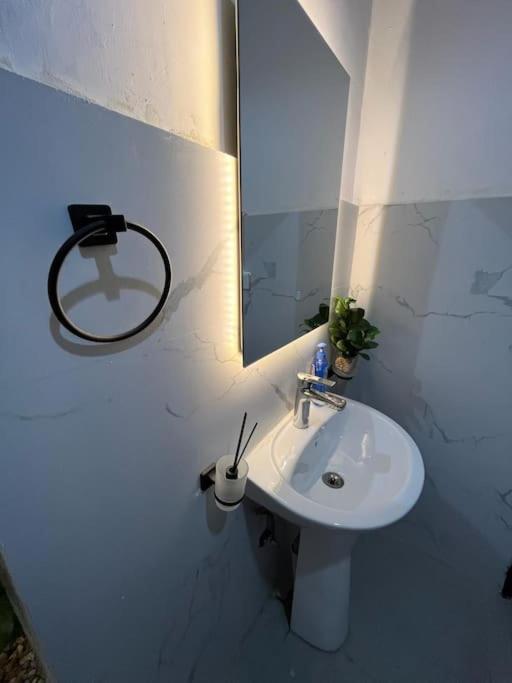 Fotografia 8: Studio with self-entry