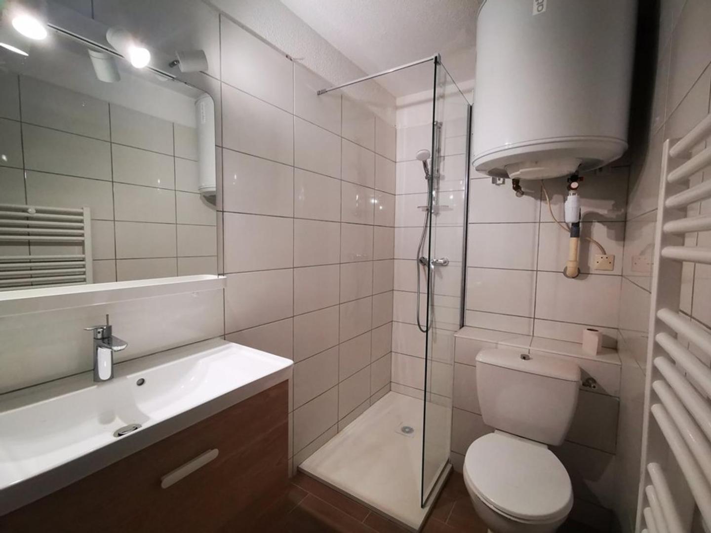 Studio + cabine 4 pers avec parking et wifi au Lavandou - FR-1-803-49の写真7