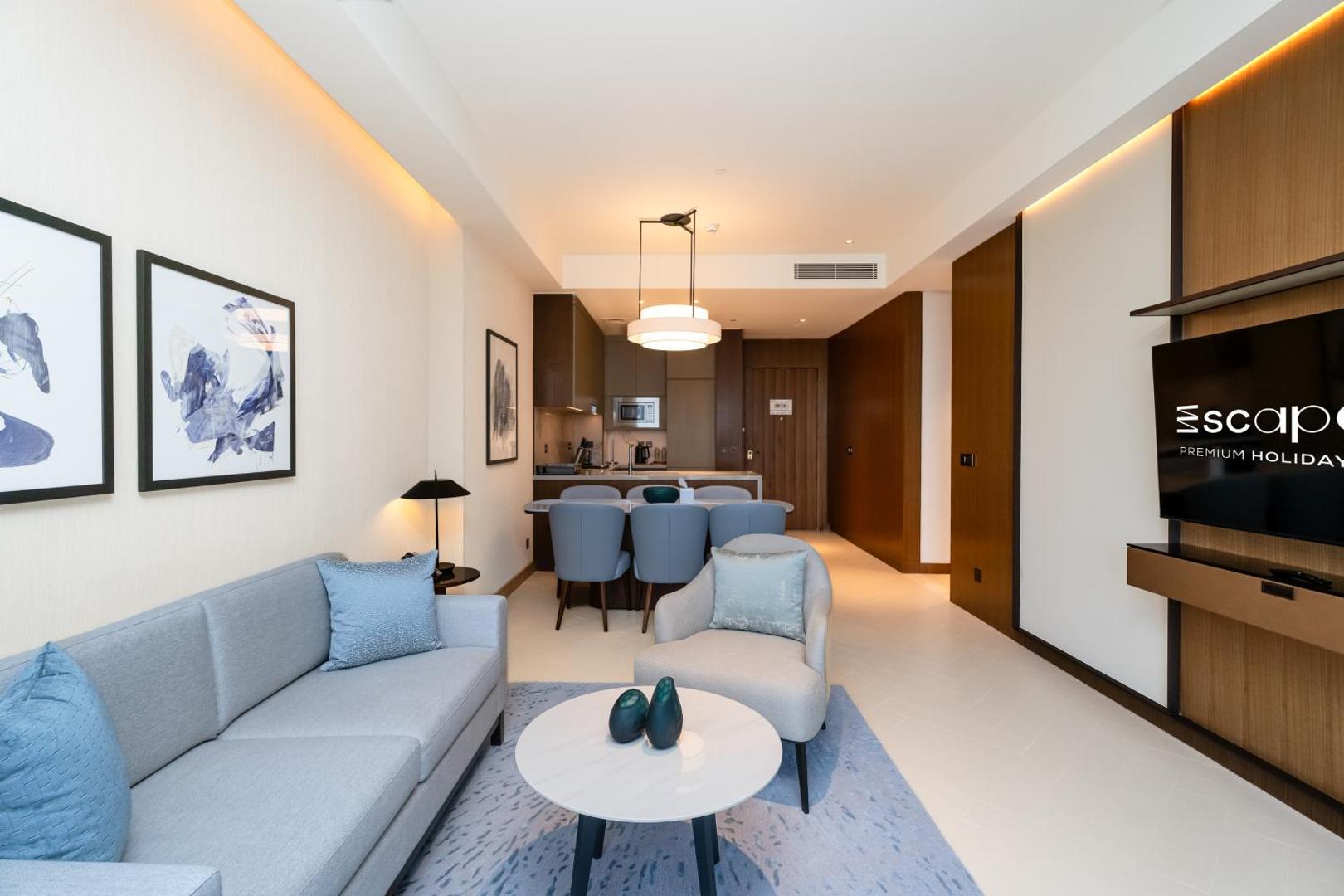 Kuva 6: Escape24 2BR in Address Opera with Skyline Views near Burj Khalifa