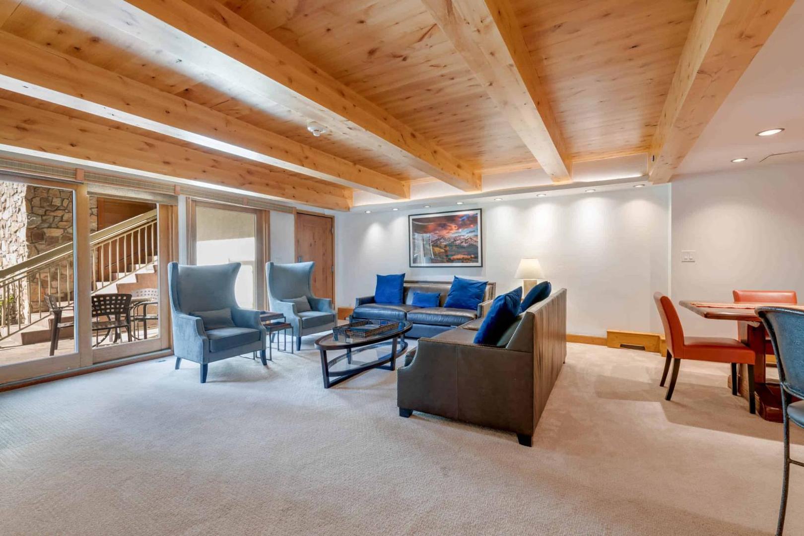 Φωτογραφία 2: Lodge at Lionshead 103