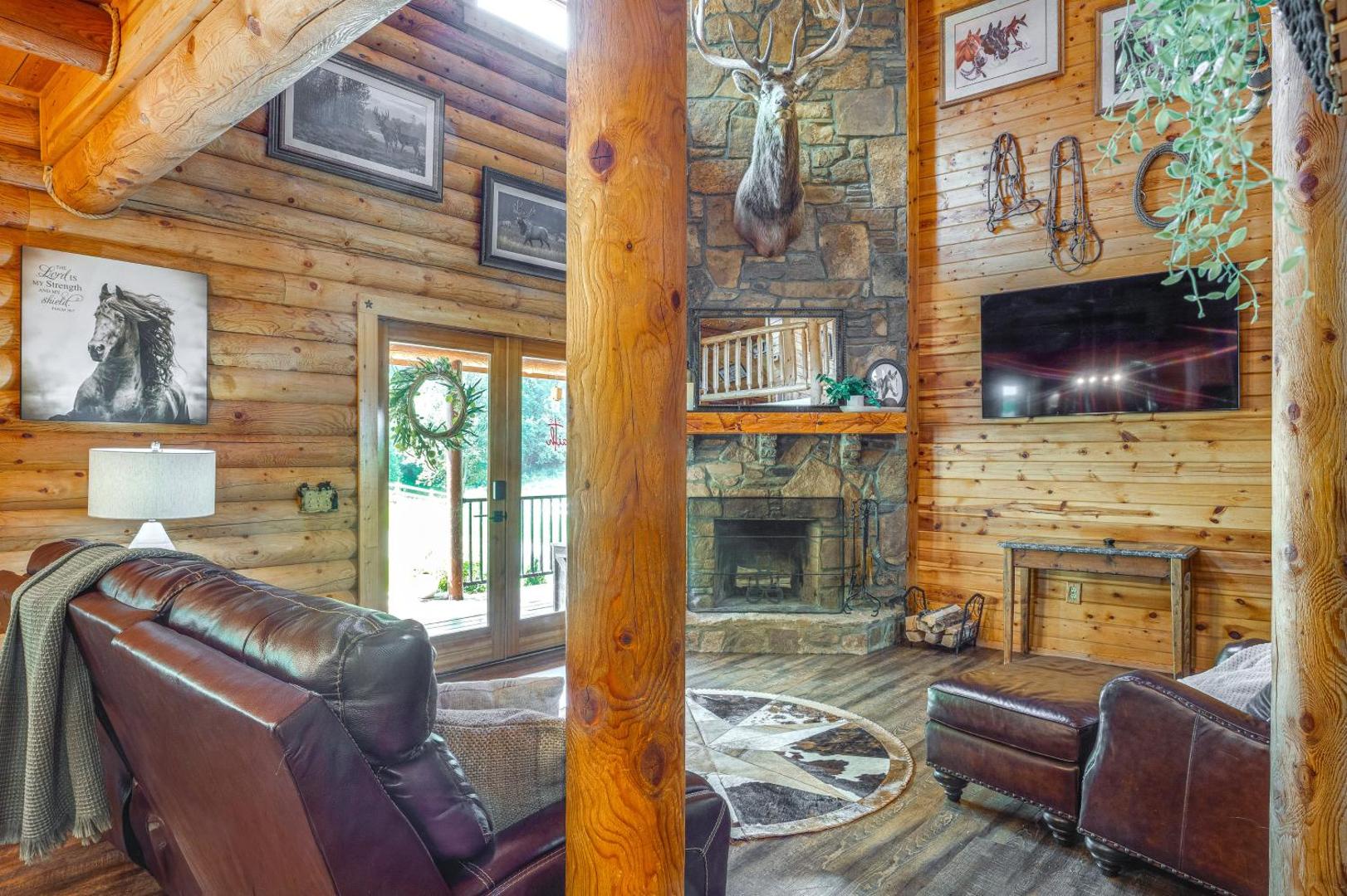 Fotografie 6: Rustic Retreat in Hickman on 160 Acres with Views!