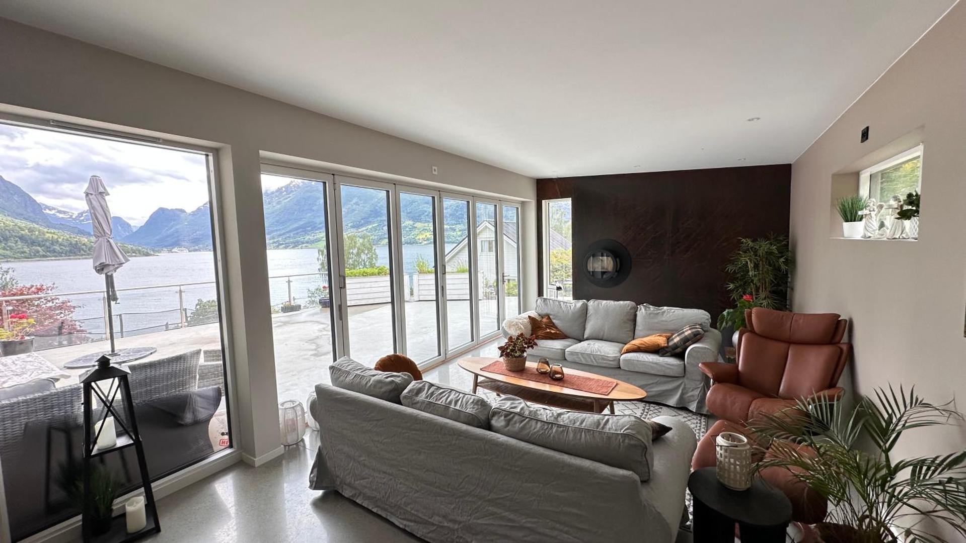 Billede 10: Panorama #CasaSolvik #Loen
