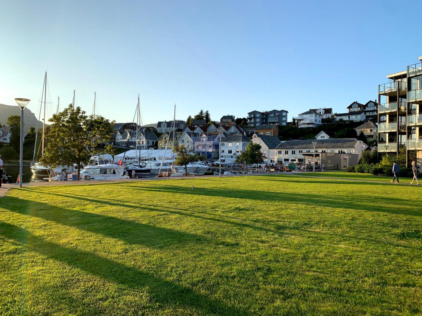 Small apartment in the harbour of Jørpelandの写真3