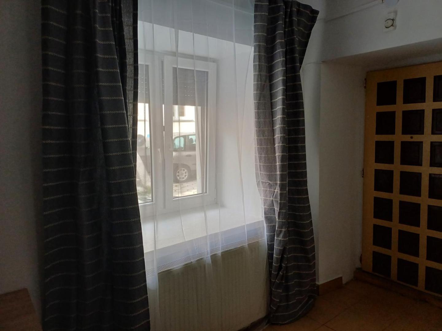 Foto 4: Ewangelicka Flat - Centrum, Fa Vat