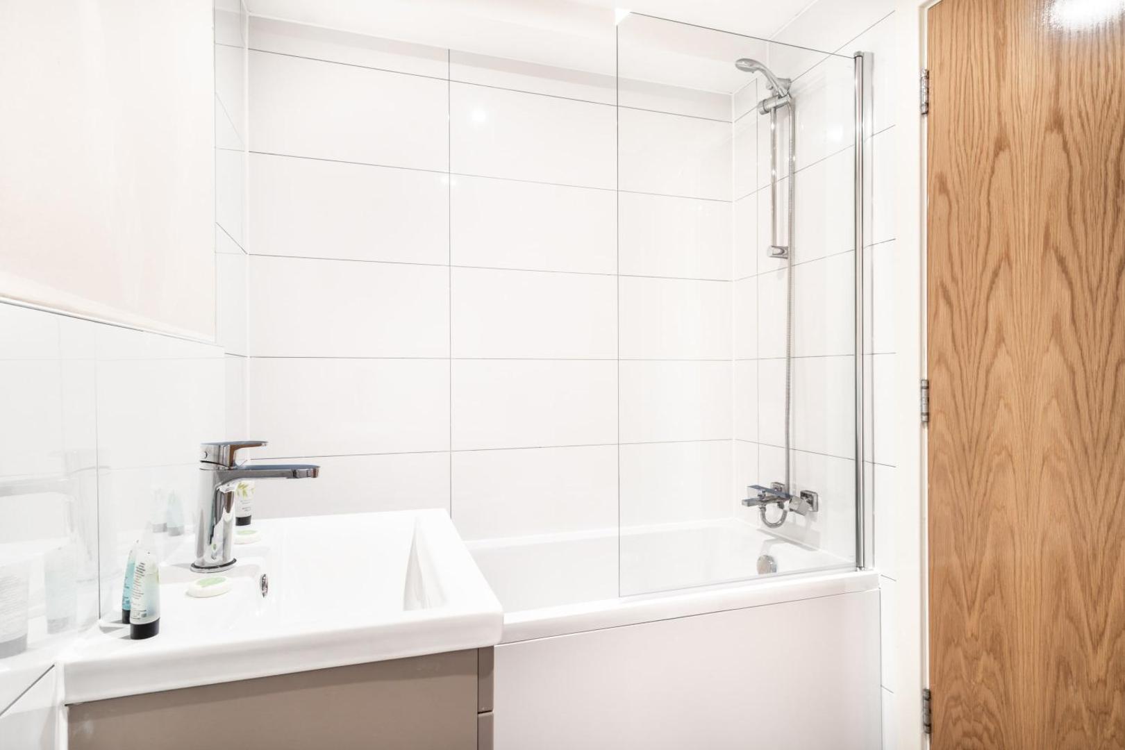 Fotografie 5: Bright & Stylish 2 Bed Apartment in Manchester