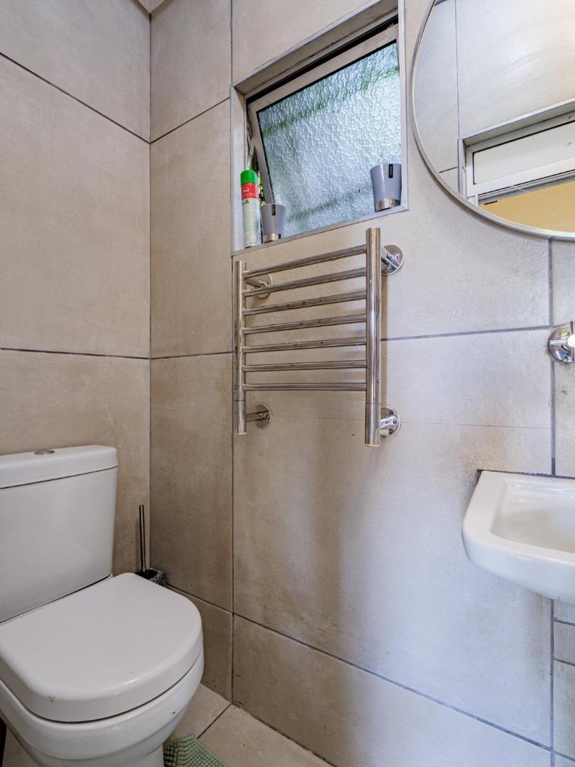 Fotografie 6: Private Studio flatlet, Uncapped Wifi, Netflix,Full DSTV