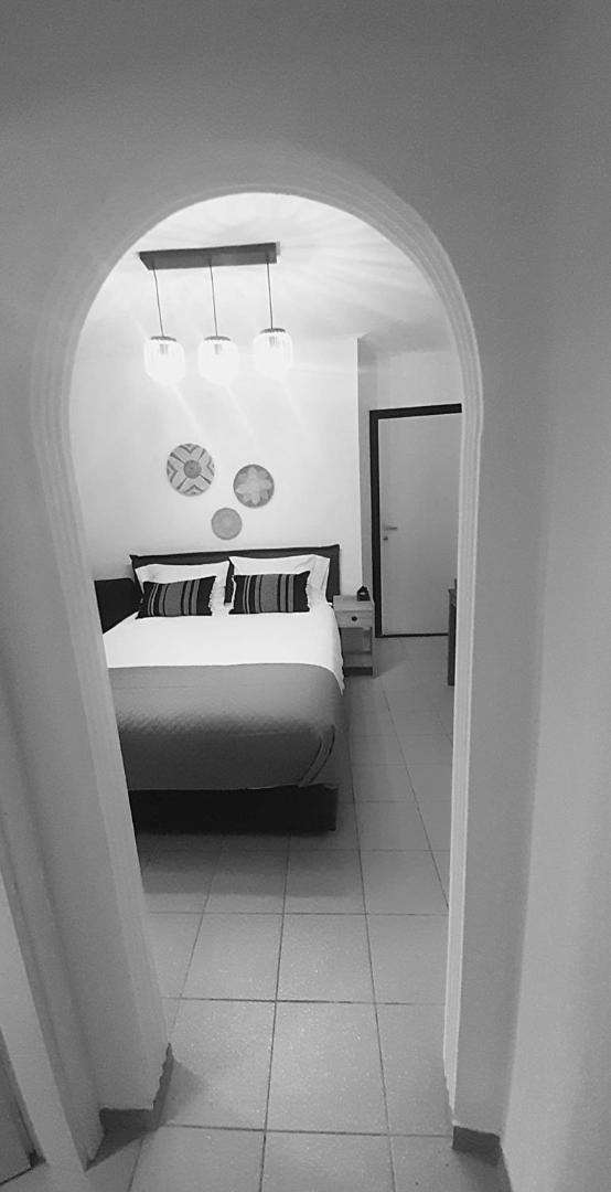 Foto 3: Chic & Calm apartment 3 minutes walk to Rafina Beach