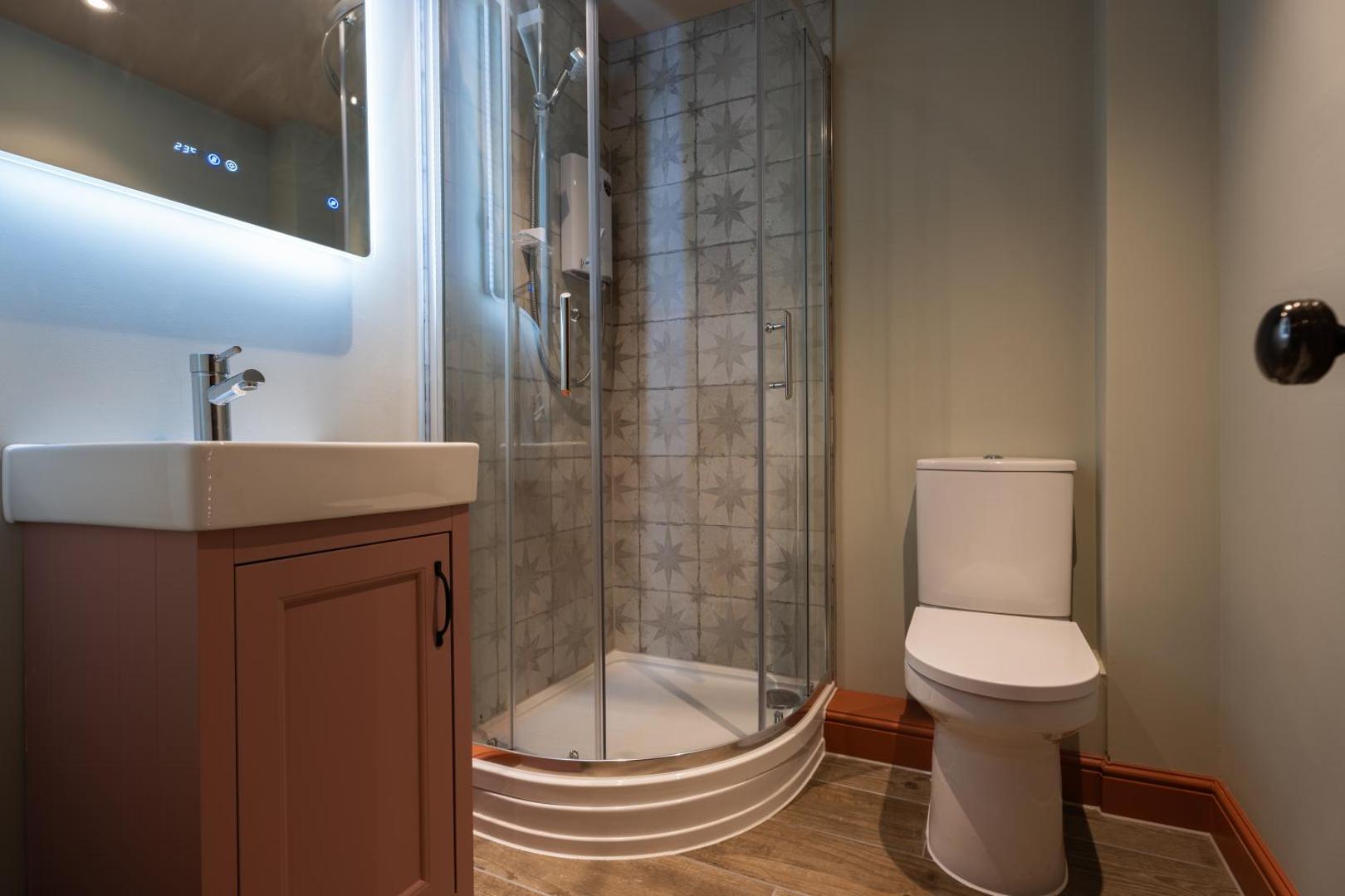 Billede 7: Gray - 2 Bedroom Luxury Apartment by Mint Stays