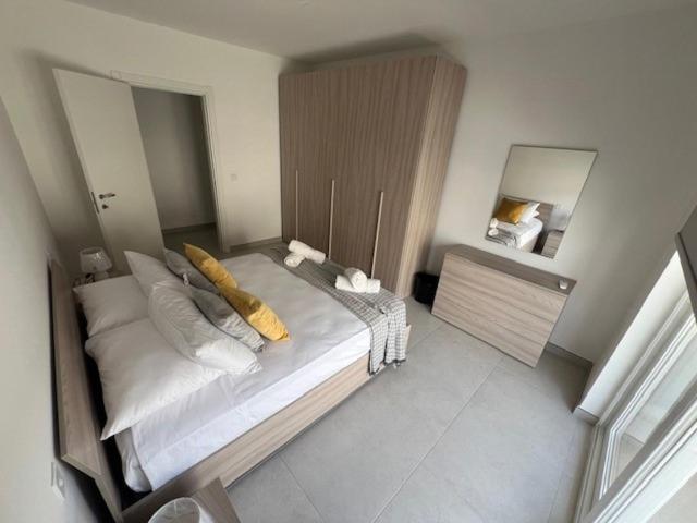 Fotografia 10: Central, Modern & New Apt