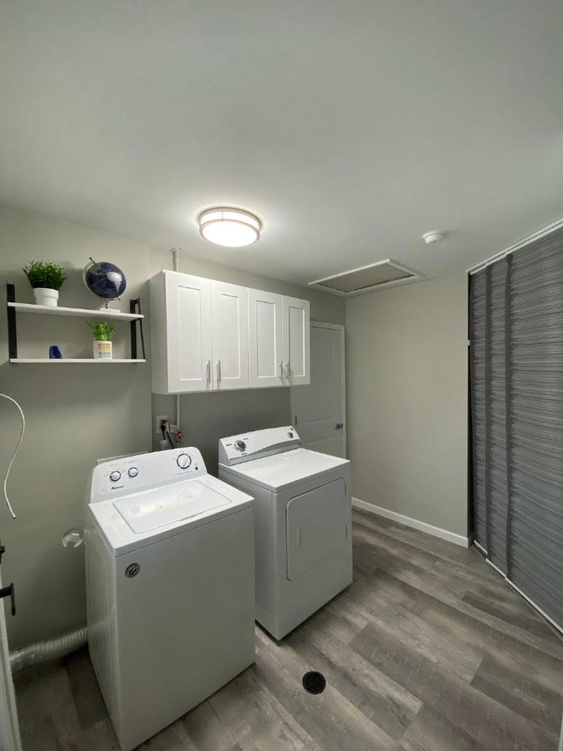 Foto 3: Elevated, Cozy, And Stylish Home In Garden City