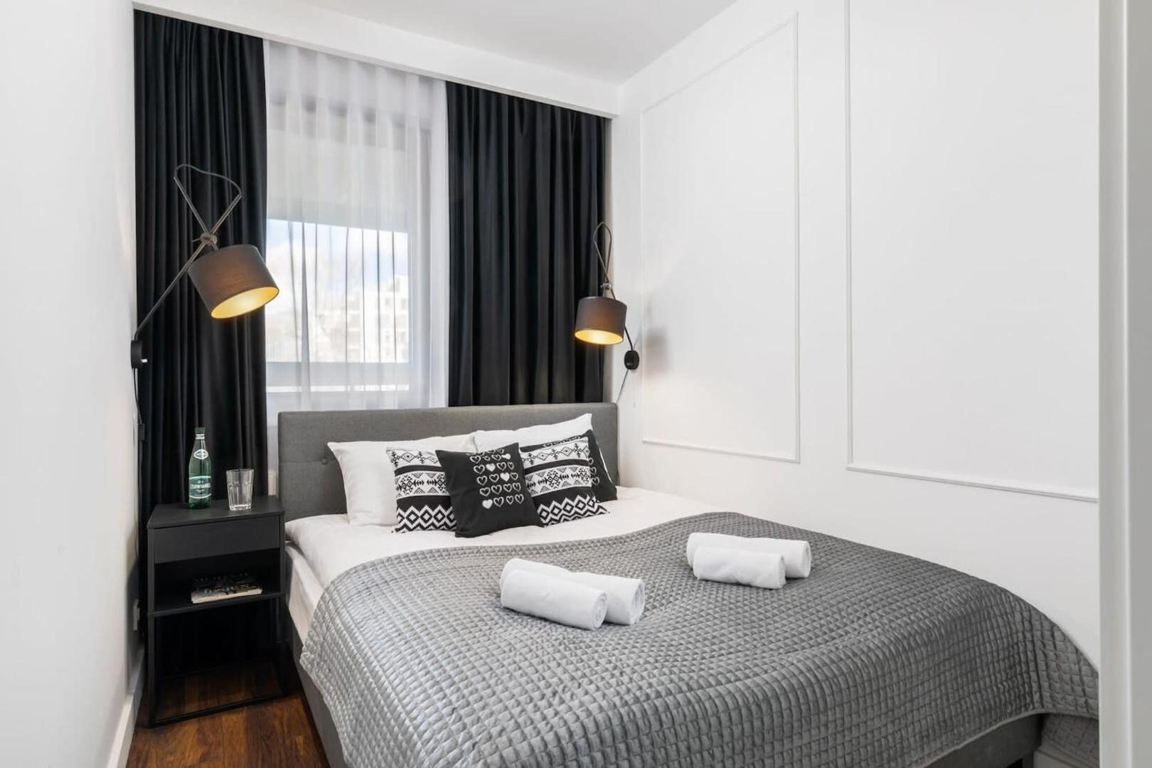 Foto 4: Classy & Prestigious Apartment Next To The Metro Station by Noclegi Renters