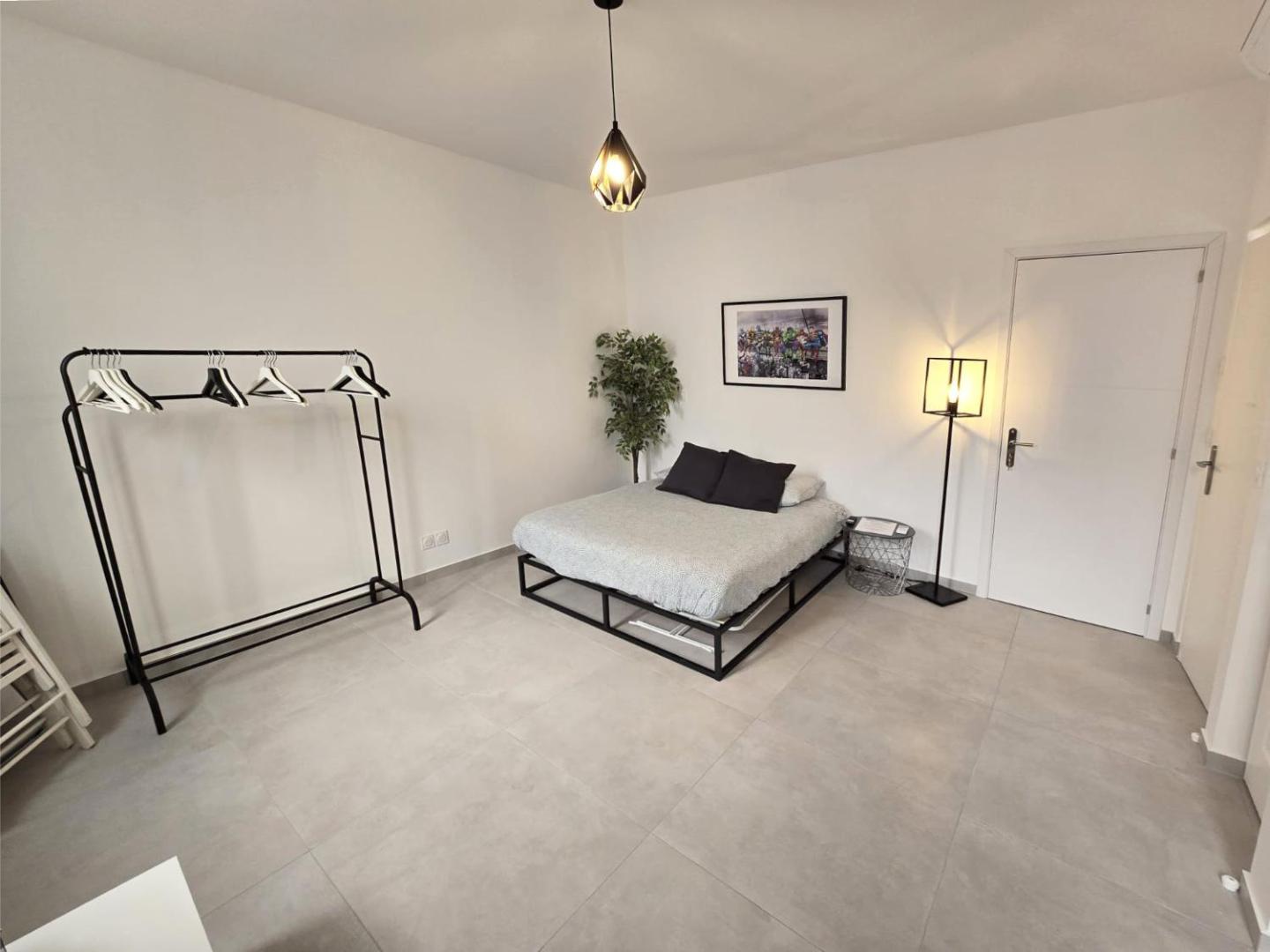 Fotografie 8: GregBnb - Studio 22m2 - Climatisé -10min Gare - 2