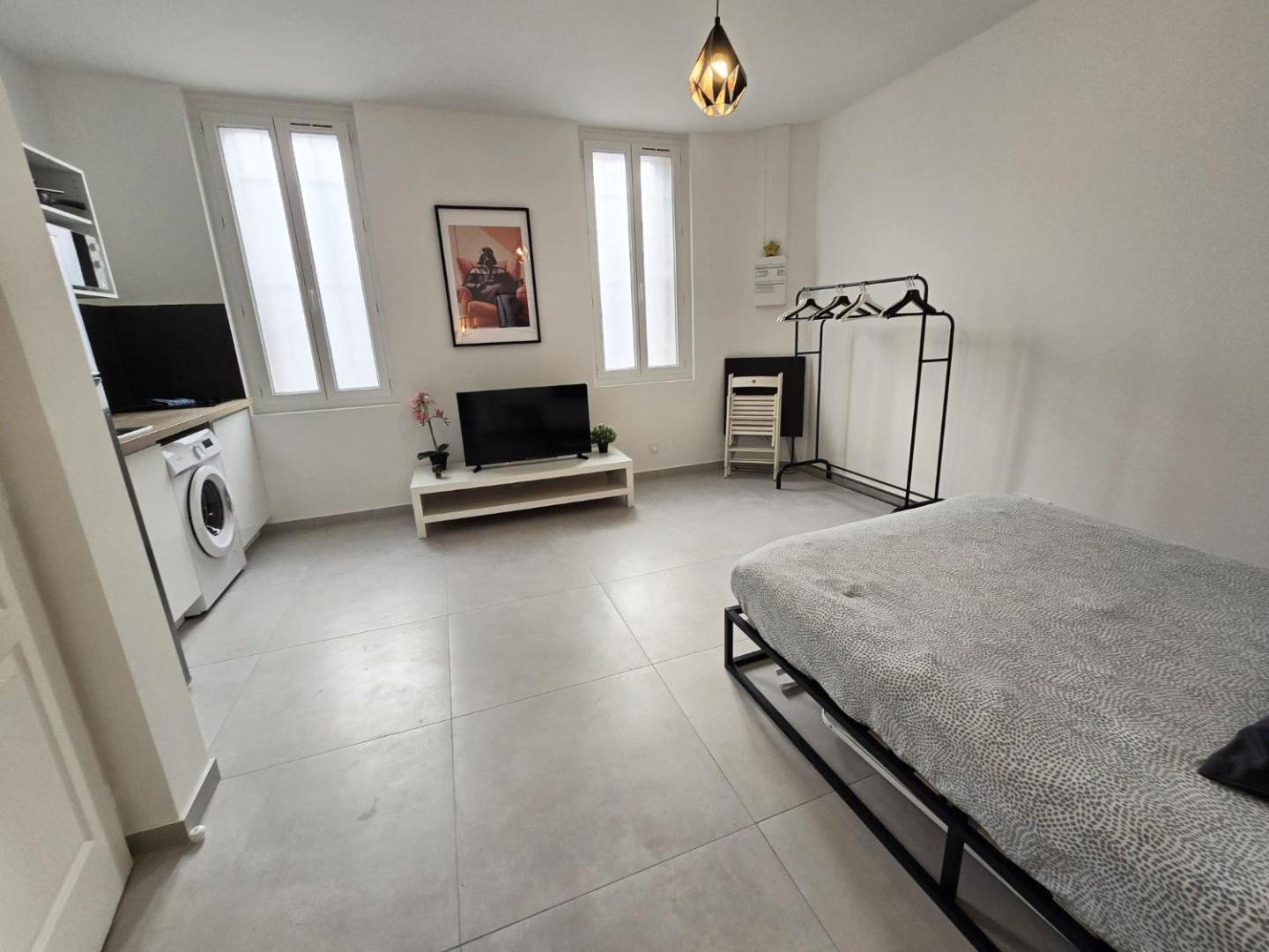 Fotografie 10: GregBnb - Studio 22m2 - Climatisé -10min Gare - 2