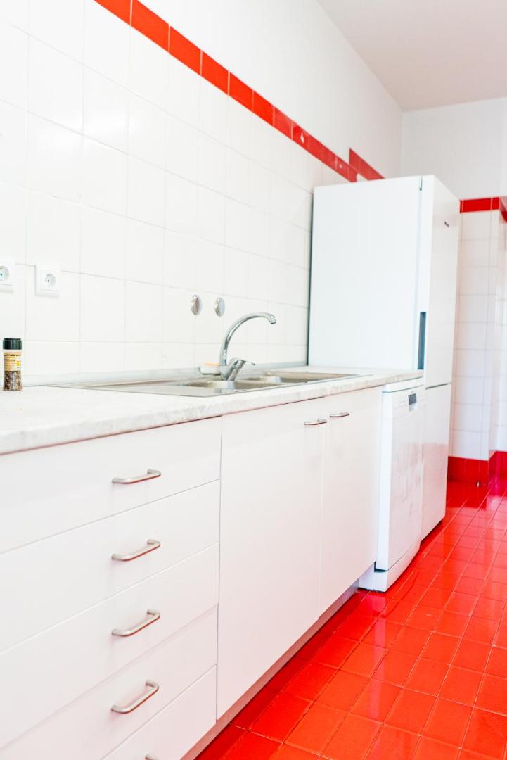 Billede 8: Spacious, Luxurious, and Charming Apartment in Premium Porto Location with PARKING