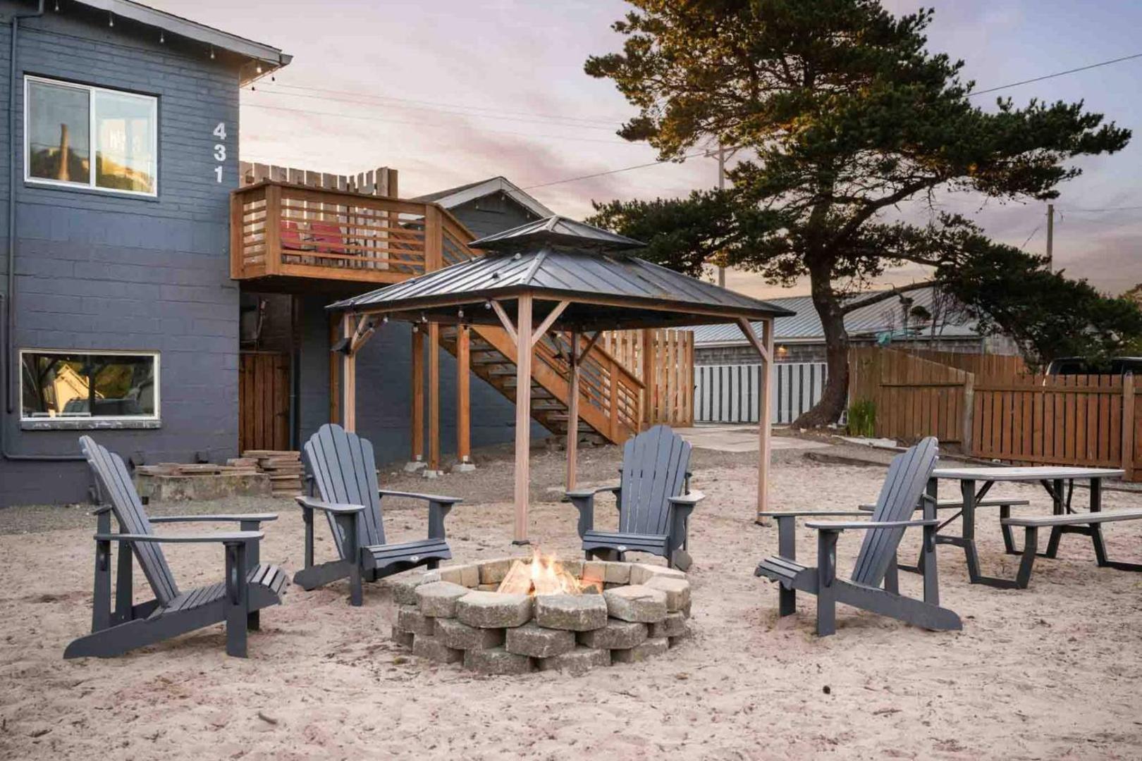 Fotografia 4: Cottages at Rockaway Beach Suite #3