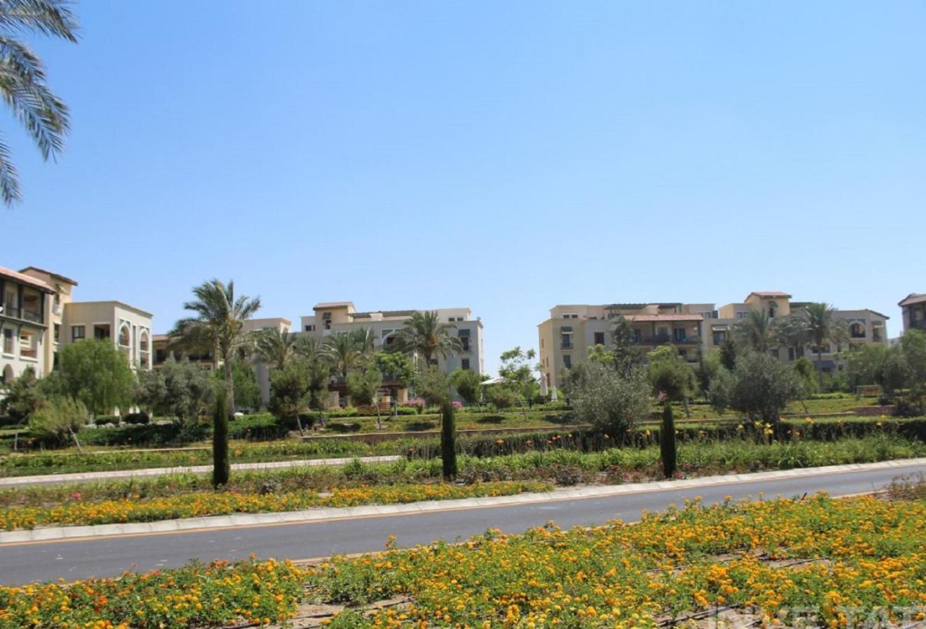 Photo 3 : Marassi, North coast chalet, Cozzy New one bedroom with one double bed & 2 bunk beds, plus 2 double foldable beds in living room, Free access to North beach, Verdi Lagoon & Blanca Lagoon for 2 adults and children under 10 years شالية مراسي الساحل الشمالي