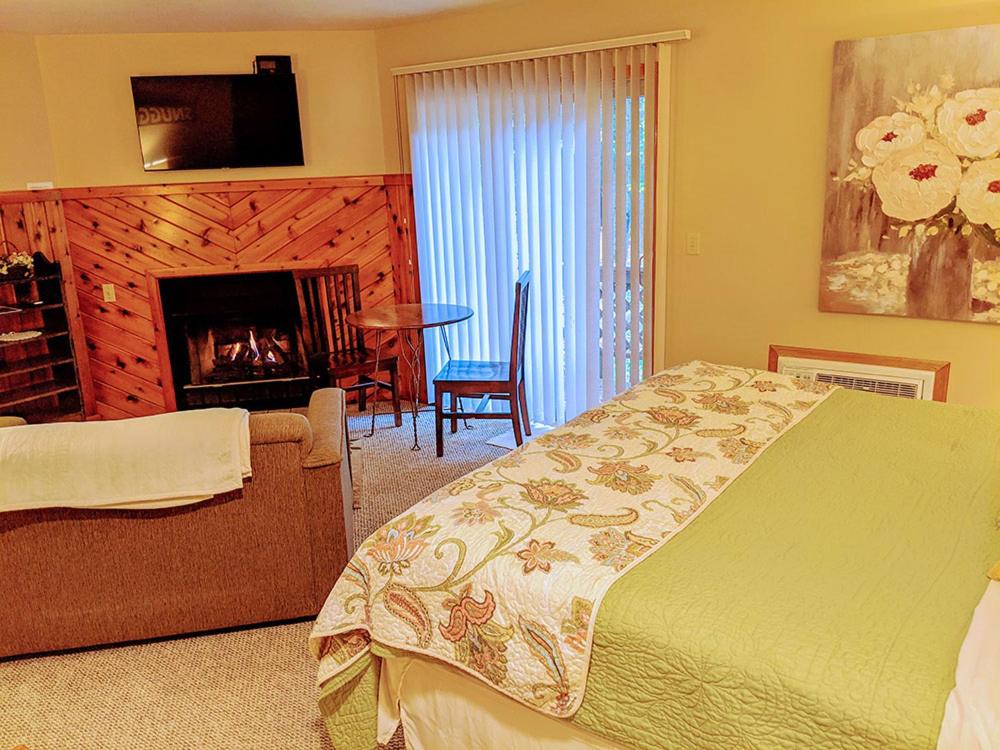 Foto 2: Springbrook Inn