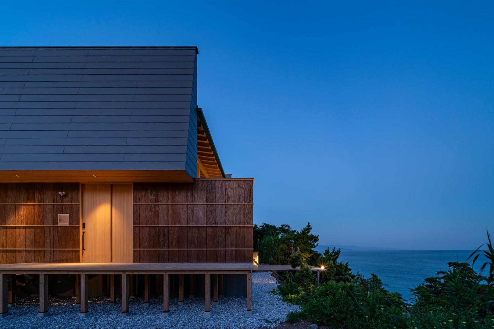 Photo 10 : 琴ヶ浜の渚