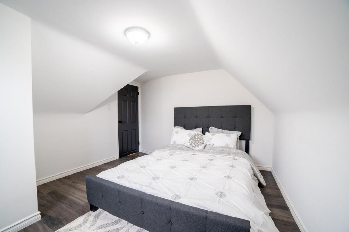 Foto 10: 2br, Welland Canal, Near Merritt, 20 Min To Falls
